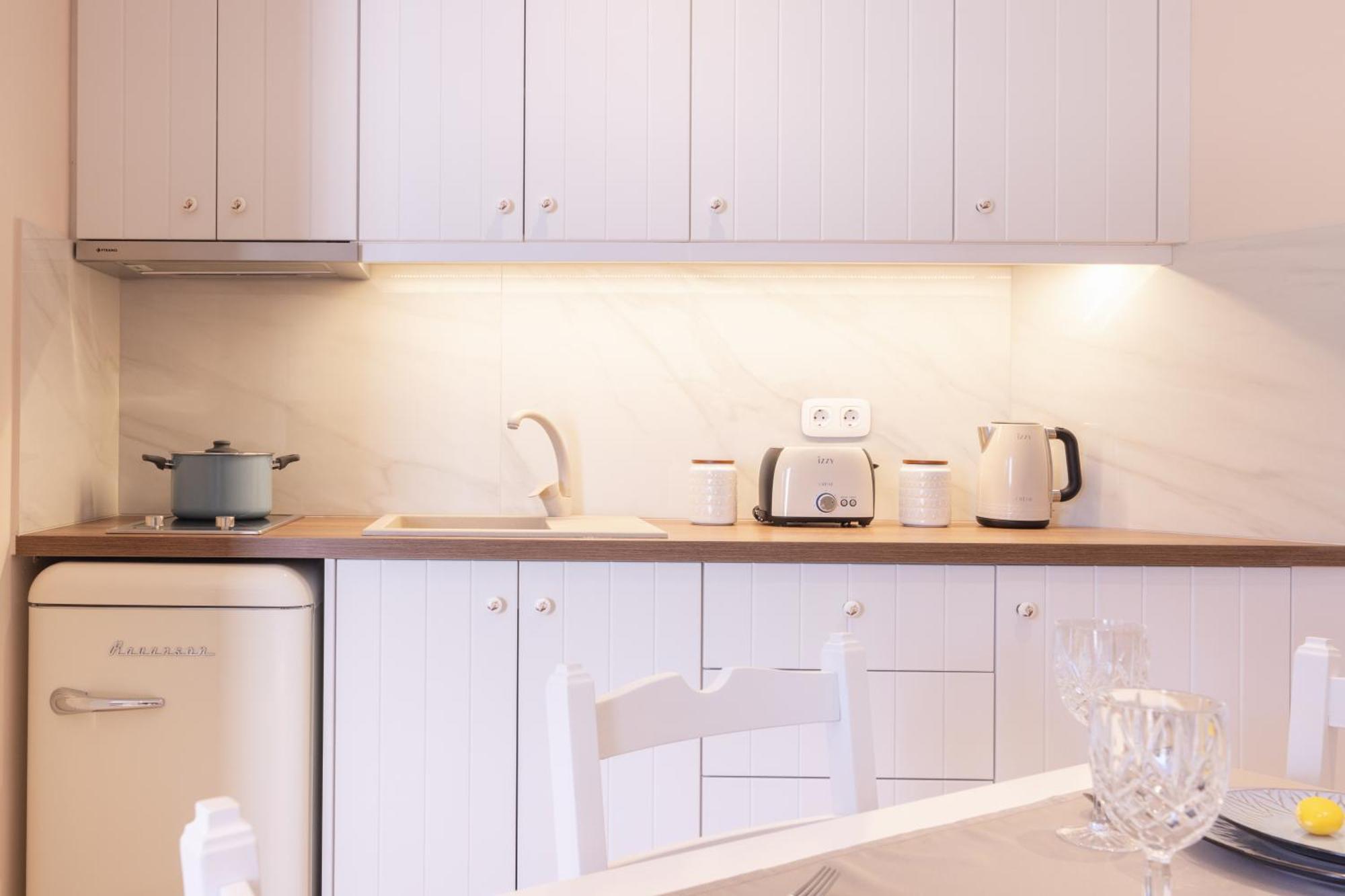 Rodavgi Apartments Ándros Zewnętrze zdjęcie